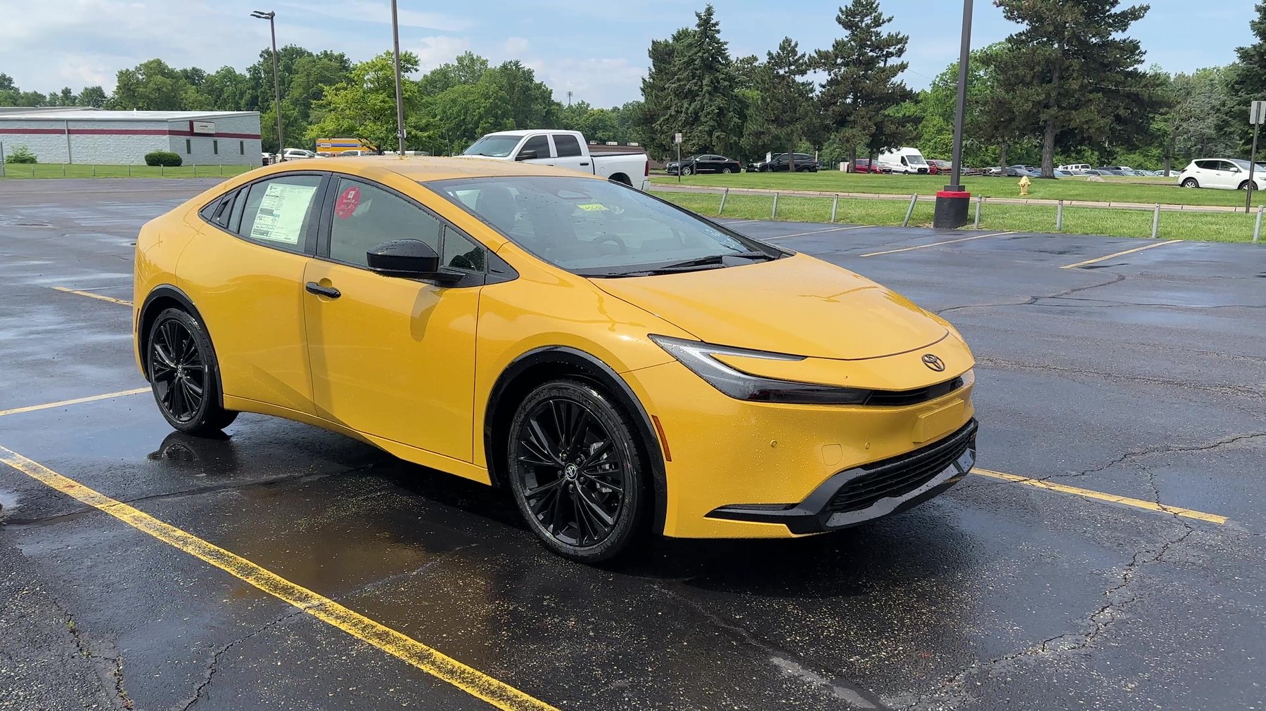 Karashi Prius Nightshade front three-quarter